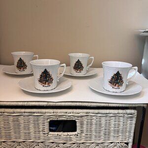 4 Christmas Tree Tirschenreuth Baronesse Teacups with Saucers Demitasse Germany